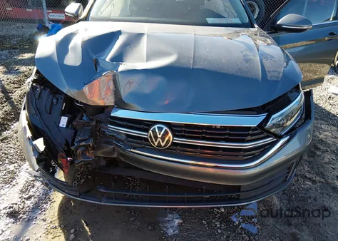 2022 Volkswagen Jetta 1.5T Sel из США, поврежденный, VIN 3VWGM7BU9NM031440